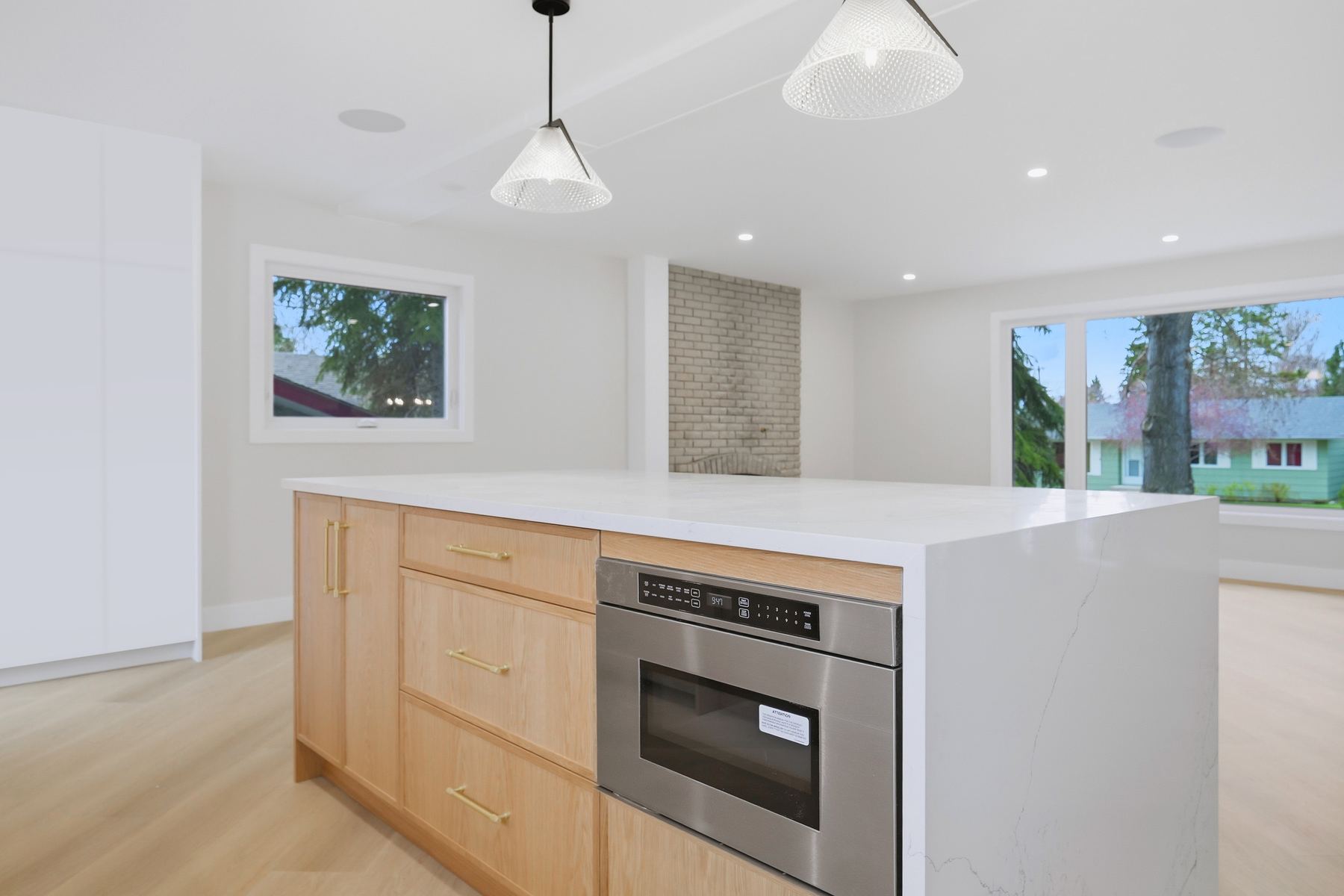 Kitchen — range and millwork